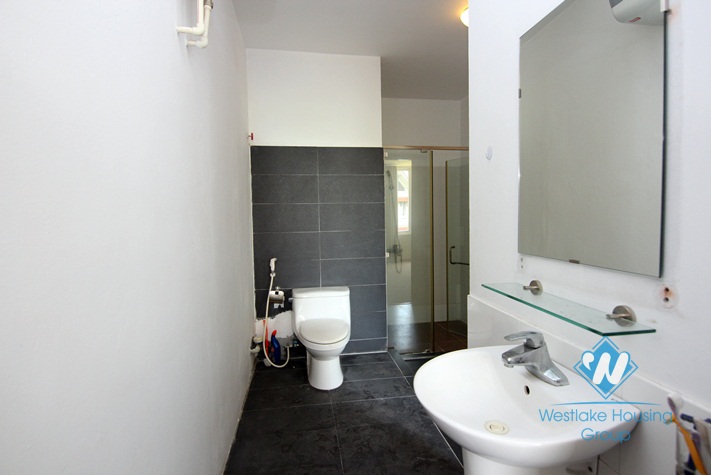 Beautiful 2nd floor apartment for rent on To Ngoc Van street